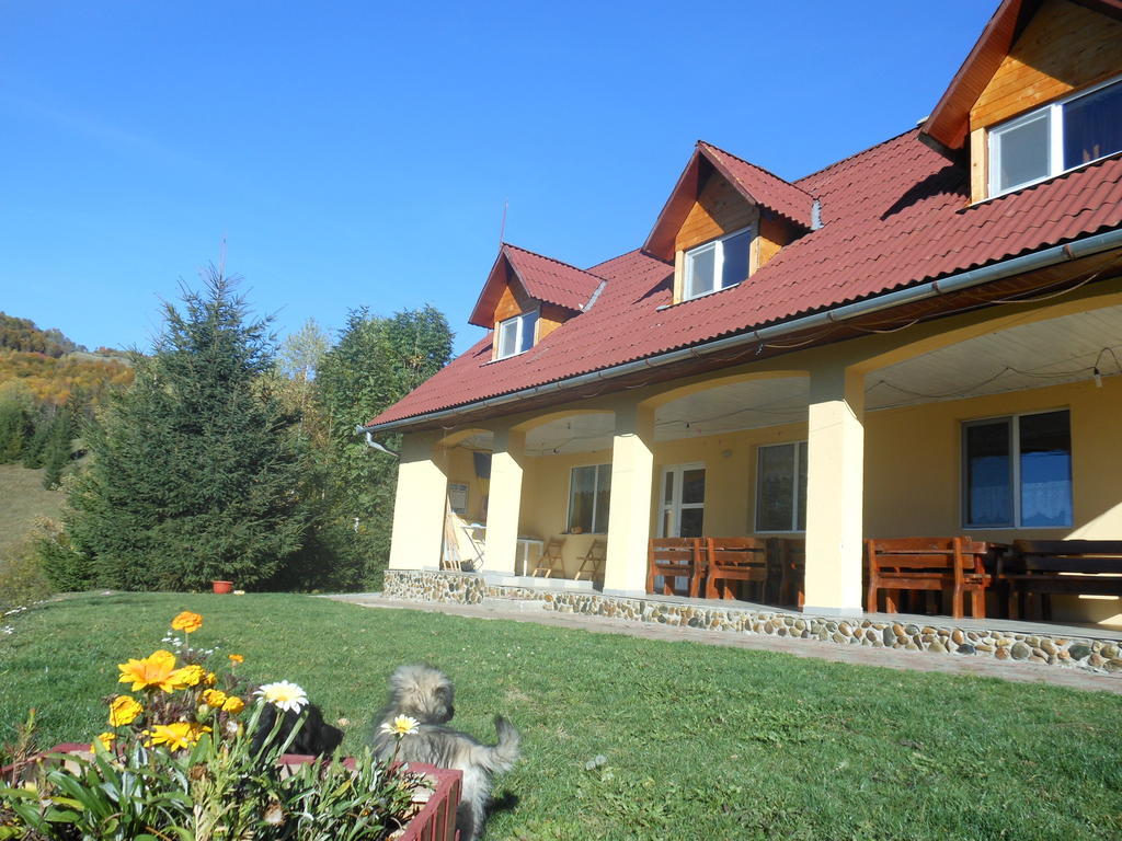 Kings Valley - Sunny Botesti Cîmpeni Exterior photo