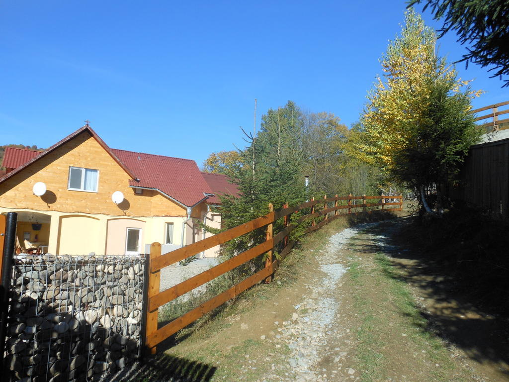 Kings Valley - Sunny Botesti Cîmpeni Exterior photo