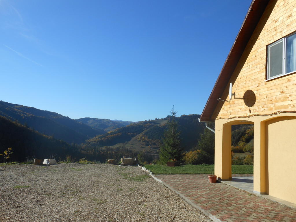 Kings Valley - Sunny Botesti Cîmpeni Exterior photo